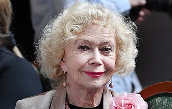 Светлану Немоляеву возмутило высказывание Лазаревой* о россиянах: "Ничтожные люди. Уму непостижимо"