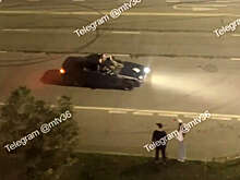 В Воронеже на видео попало, как люди устроили ночной дрифт во время атаки БПЛА