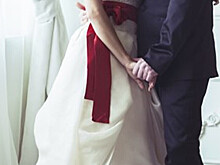 Звезда «Сумерек» Тейлор Лотнер женился на своей тезке