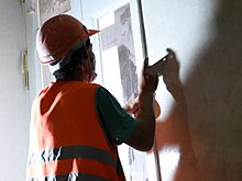 В доме на Ленинградке заменили разбитое окно
