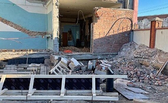 В Казани в результате обрушения стены погиб рабочий — прокуратура проводит проверку