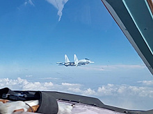 Су-35С прикрыли наносившую удары по технике ВСУ авиацию в Курской области