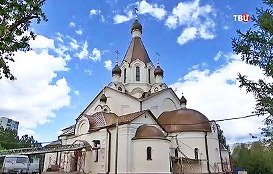 Ресин оценил ход строительства храма "Неопалимая Купина" в Отрадном