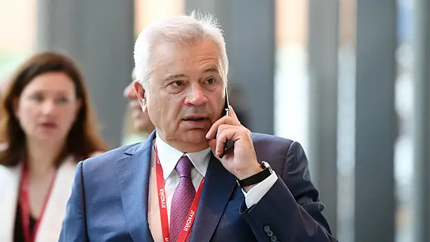 С Алекперова потребовали взыскать почти 10 млрд рублей в пользу «Открытия»