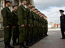 В течение года 96 юношей из Соколиной горы отправились на службу в воинские части России