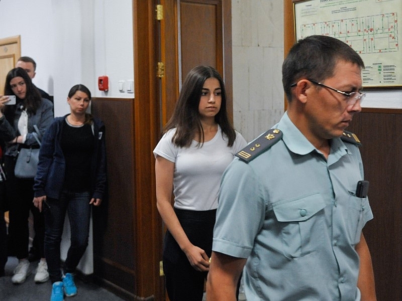Адвокаты просят подтверждения диагноза потерпевших в деле сестер Хачатурян
