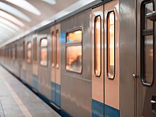 Врач объяснил, чем опасна жара в метро