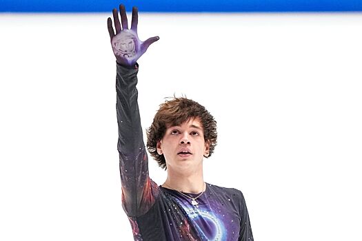 Дикиджи рассказал, почему решил разместить на своём костюме фото Гагарина