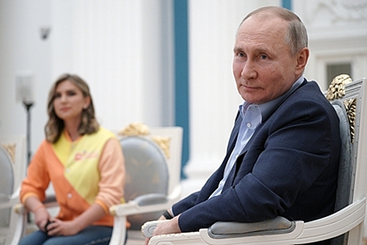 Предложившая Путину жениться на ней россиянка рассказала о жизни