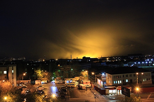Как будто конец света или прилетел НЛО: любуемся магическим небом рядом с Екатеринбургом