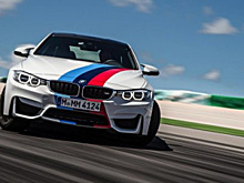 Красный авантюрин - идеальный цвет для кабриолета BMW M4 2024 года выпуска