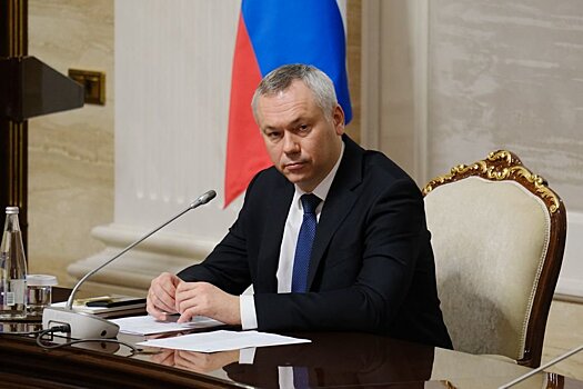 Новосибирскому губернатору доложили о поставках медикаментов в аптеки