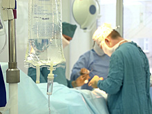 Новоуренгойские врачи спасли девушку после тяжёлой аварии