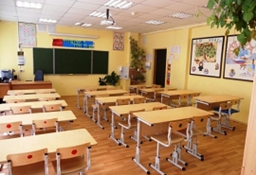 После отставки Спеховой омские депутаты констатировали кризис в системе образования