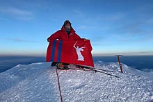 «Это был настоящий ад»: Олег Савченко поднял флаг Волгоградской области над ледяной Аляской