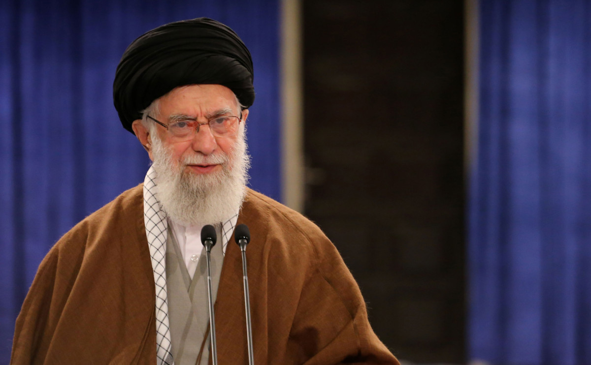 Верховный лидер Ирана обратился к пригрозившему «сильным ударом» Трампу