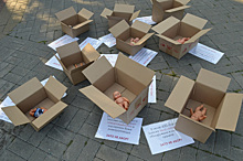 Челябинские феминистки провели акцию против запрета абортов