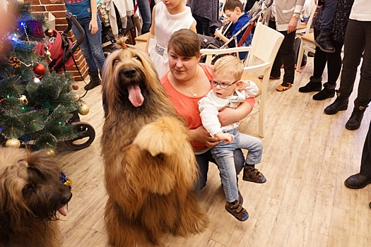 Новогодний праздник для особенных детей состоялся в Новогиреево