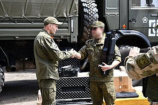 Демешин встретился с бойцами именного батальона "Максим Пассар" в ДНР