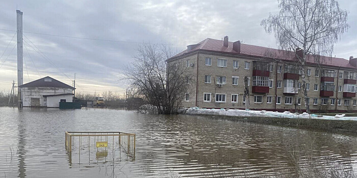 Экстренную эвакуацию объявили в трех населенных пунктах под Тюменью из-за паводка
