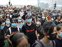 Глава Гонконга отказалась уйти в отставку после массовых протестов