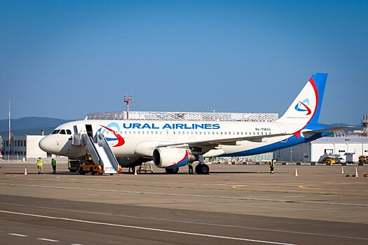 Из-за дыма в багажном отсеке самолёт Москва—Сочи сел в Астрахани