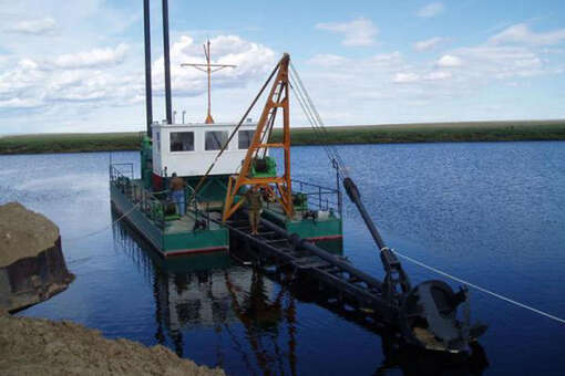 Росприроднадзор: судно с дизтопливом затоплено на Волге в Саратовской области