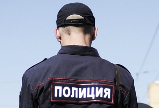 Омский полицейский, разгласивший гостайну по WhatsApp, получил год условно
