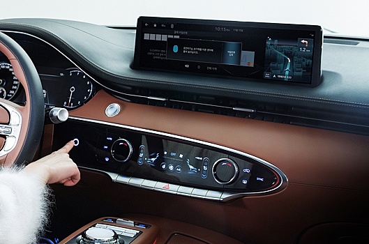 В Genesis GV70 добавят сканер отпечатков пальцев и датчик, следящий за дыханием младенца