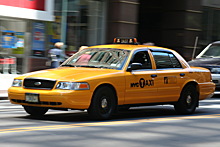 В Нью-Йорке скоро исчезнут легендарные такси: их осталось всего два