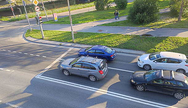 Самые популярные цвета автомобилей у россиян этой весной
