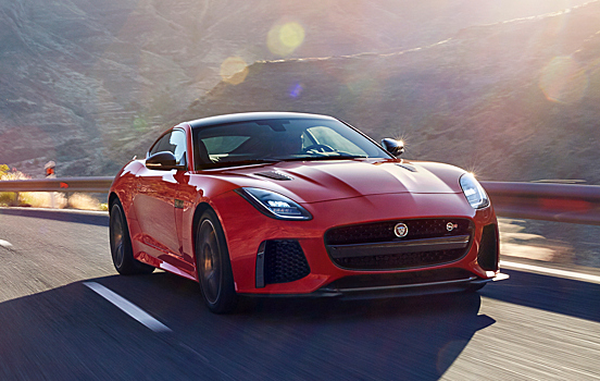 Новый Jaguar F-Type станет среднемоторным электрокаром