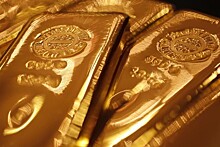 Золото дорожает на снижении доллара