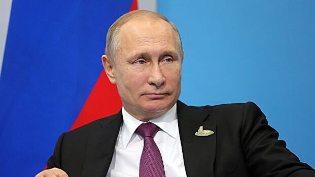 В Кремле заявили об отсутствии приглашения России на саммит G7 во Франции