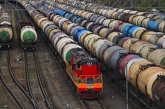 Поставкам за рубеж одного вида топлива из России предсказали снижение в два раза