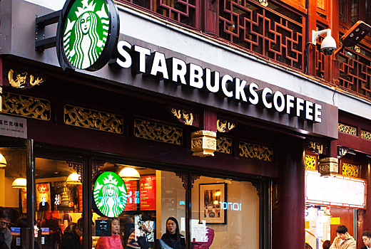Starbucks открыл кофейню, в которой не принимают наличные
