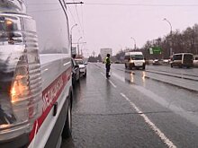 В Пензе не все водители пропускают вперед скорую помощь