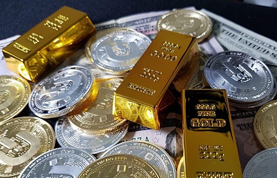 ИИ рекомендует инвестировать в золото, а не в биткоин
