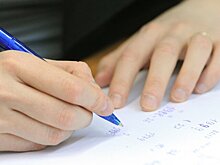 Почему школьникам полезно писать от руки