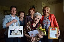«Век не предел»: жительница Бабушкинского отметила 100-летний юбилей