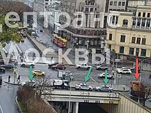 ДТП с участием грузового автомобиля и пешехода произошло на Новом Арбате