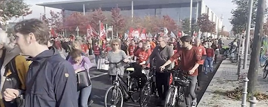 Жители Германии вышли на митинги, требуя социальную справедливость в условиях энергокризиса