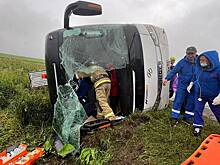 В российском регионе в ДТП с автобусом пострадали более 20 туристов