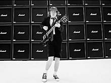 Рок-группа AC/DC опубликовала черно-белый клип на песню Realize