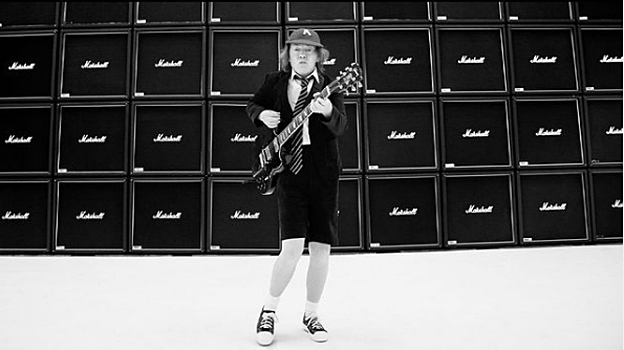 Рок-группа AC/DC опубликовала черно-белый клип на песню Realize