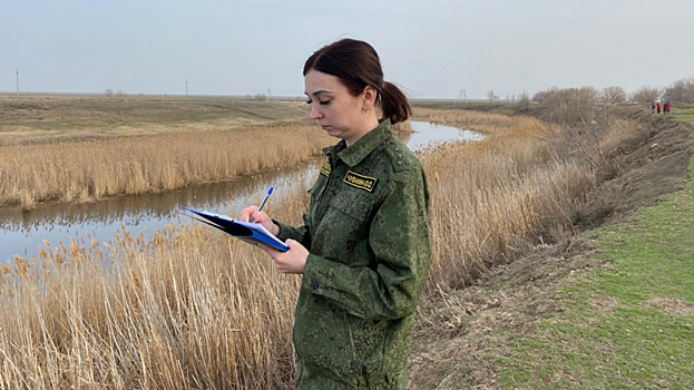 Жительница Гусева обнаружила в реке Писса тело мужчины