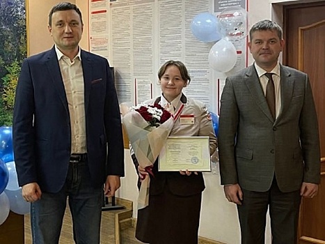 Анастасия Яранова стала первой женщиной-электромехаником на ГЖД