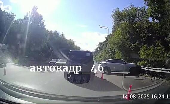 В Курске два водителя пострадали в ДТП