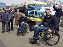 Кто вызывал такси? Для инвалидов Хасанского района купили большой автобус.