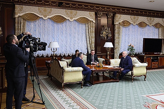 Лукашенко заявил о готовности оказывать поддержку Республике Сербской